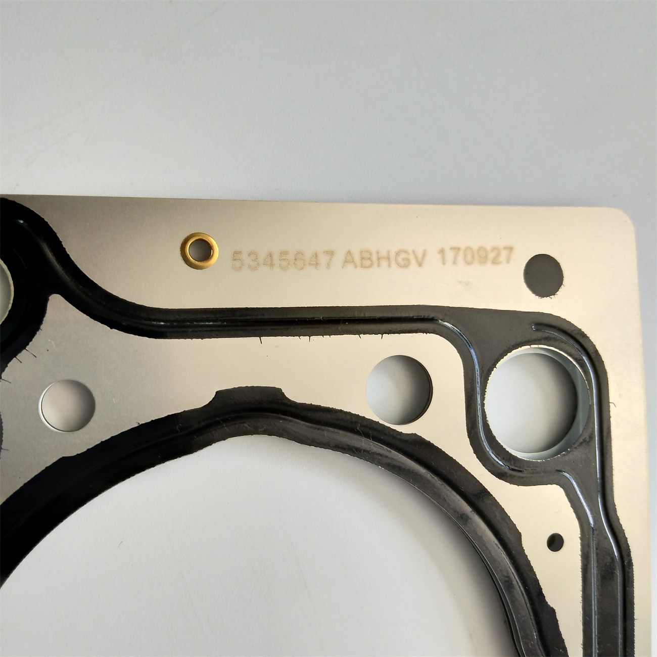 Cylinder head gasket